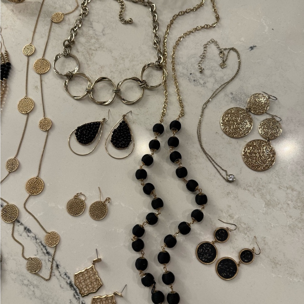 27 Piece Statement Gold Black Statement Jewelry L… - image 6